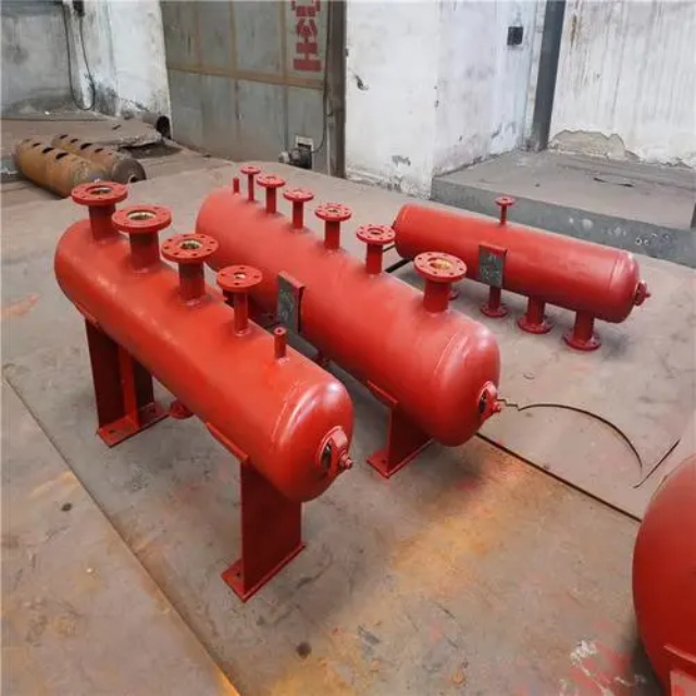 金湾分集水器安装高度
